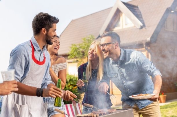 Attrezzi fai da te per il barbecue: 3 idee da realizzare