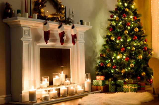 Come scegliere un albero di Natale artificiale ma realistico